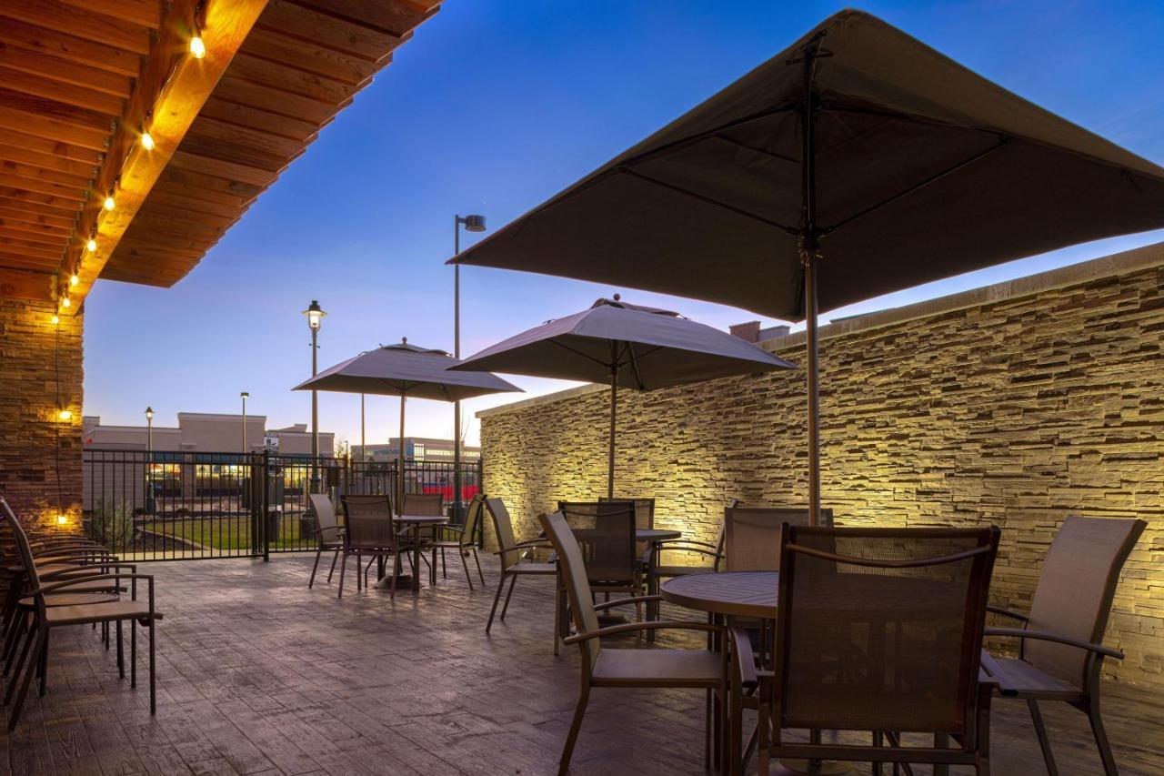 Fairfield By Marriott Inn & Suites Denver Airport At Gateway Park Exterior photo